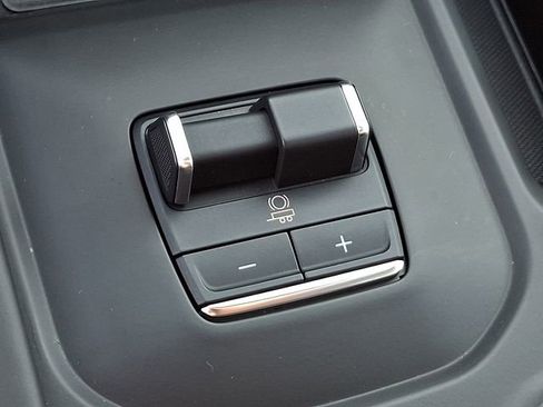 Used 2025 GMC Sierra 2500 Denali Ultimate image 29