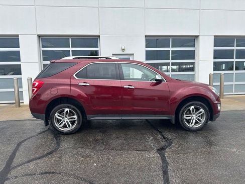 Used 2016 Chevrolet Equinox LTZ w/ Enhanced Convenience Package AWD/4WD image 3