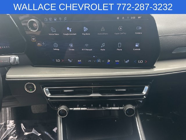 Used 2024 Chevrolet Traverse LS FWD image 22