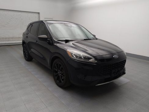 Used 2021 Ford Escape S image 13