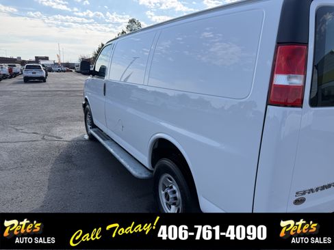 Used 2024 GMC Savana 2500 w/ Driver Convenience Package RWD image 16