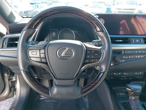 Used 2020 Lexus ES 350 w/ Premium Package image 18