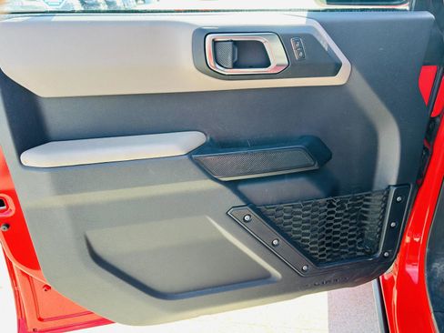 Used 2021 Ford Bronco Big Bend image 7