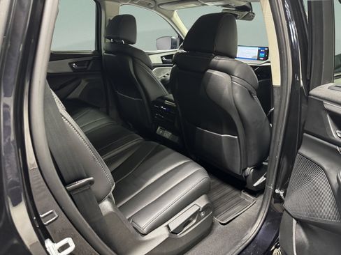 Used 2023 Acura MDX SH-AWD w/ Technology Package image 12