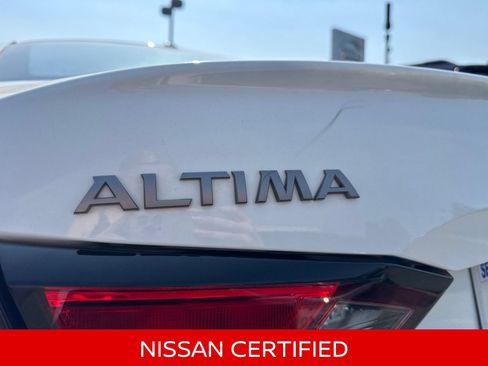 Certified 2025 Nissan Altima 2.5 SV AWD/4WD image 11