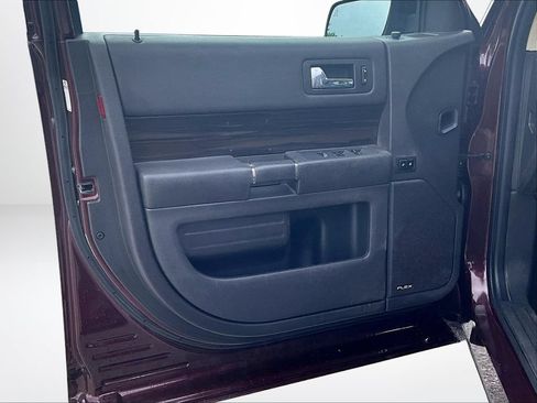 Used 2018 Ford Flex SEL w/ Equipment Group 202A FWD image 24