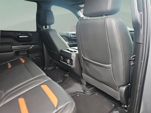 Used 2022 GMC Sierra 1500 AT4 w/ AT4 Premium Package image 30
