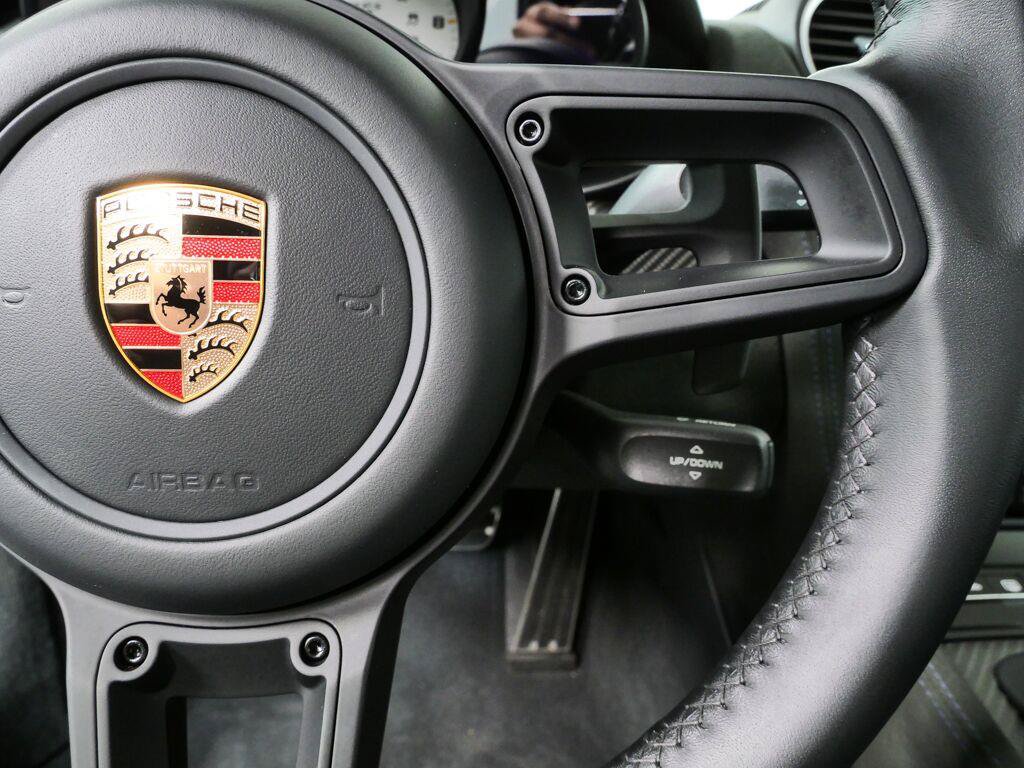 Certified 2025 Porsche 718 Cayman GT4 RS RWD image 11