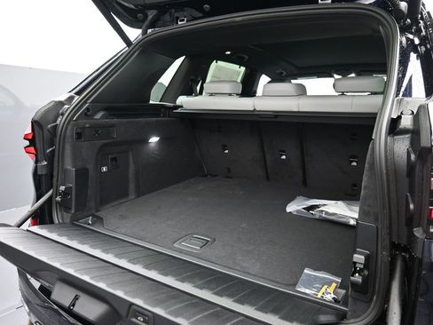New 2026 BMW X5 M60i AWD/4WD image 12
