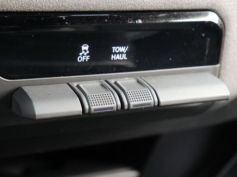 Used 2021 RAM 2500 Tradesman AWD/4WD image 46