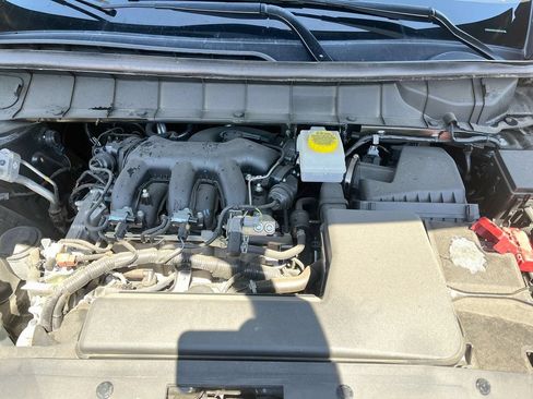 Used 2023 Nissan Pathfinder Rock Creek AWD/4WD image 30