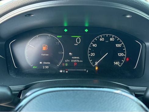 Used 2025 Honda Civic Sport image 10