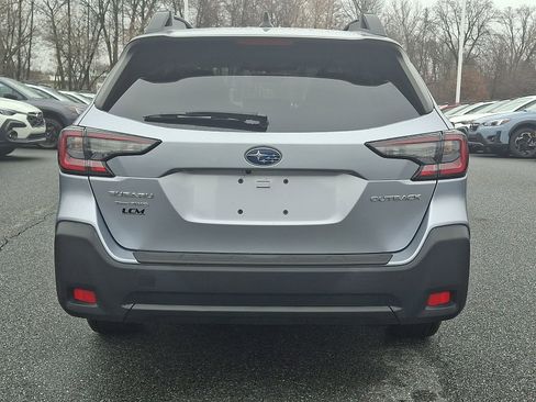 Certified 2024 Subaru Outback Premium image 5