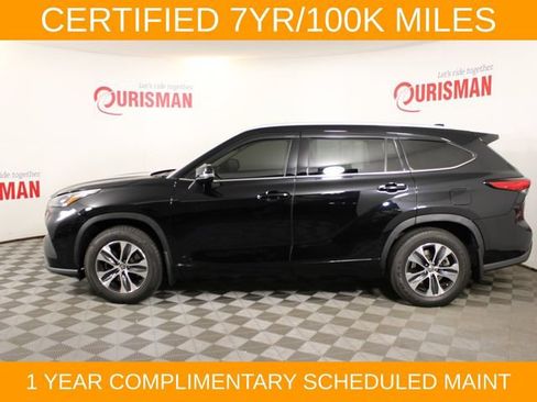 Used 2022 Toyota Highlander XLE AWD/4WD image 5