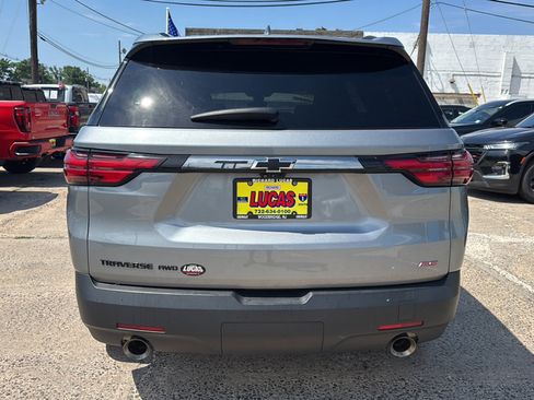 Used 2023 Chevrolet Traverse RS AWD/4WD image 6