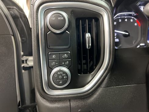 Used 2021 GMC Sierra 1500 SLT image 27