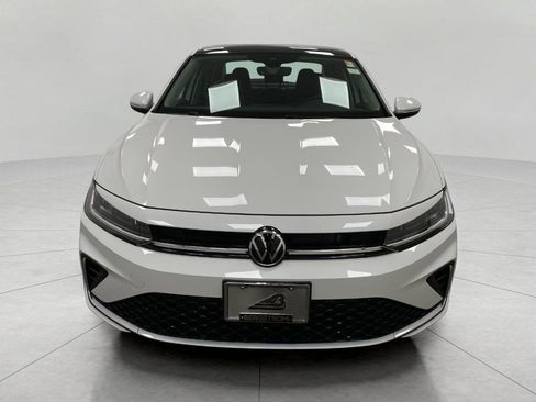 New 2026 Volkswagen Jetta SEL image 9