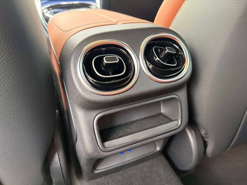 Used 2025 Mercedes-Benz GLC 63 AMG S image 35