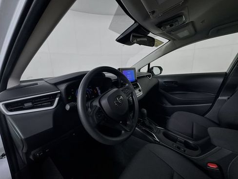 Certified 2026 Toyota Corolla LE FWD image 21
