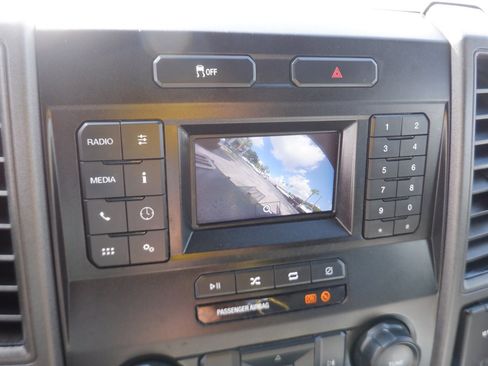 Used 2022 Ford F450 XL w/ Power Equipment Group image 18