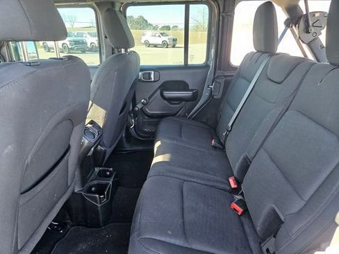 Used 2020 Jeep Wrangler Unlimited Sport image 24