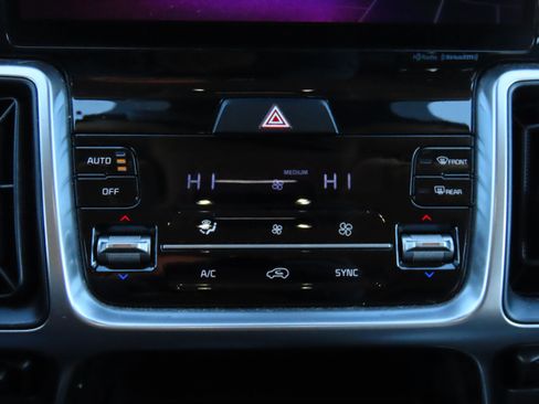 Used 2022 Kia Sorento S w/ Option Group 015 image 26