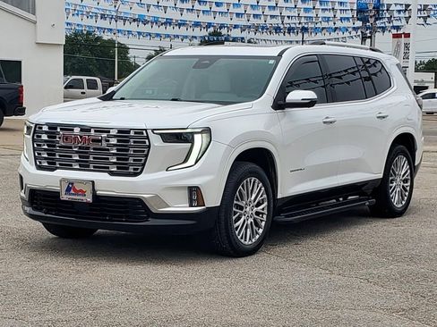 Certified 2025 GMC Acadia Denali FWD image 7
