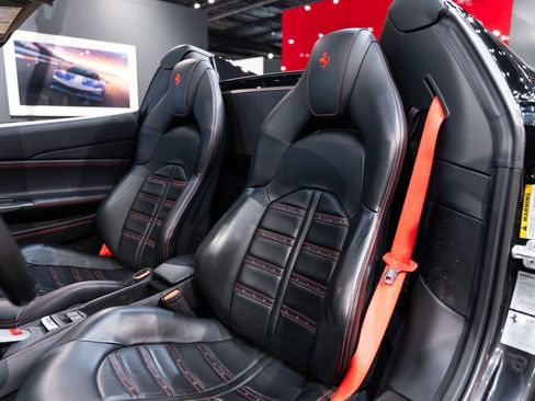 Certified 2019 Ferrari 488 Spider RWD image 4