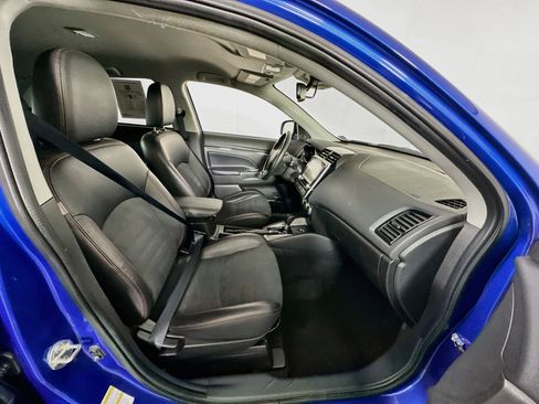 Used 2024 Mitsubishi Outlander Sport AWD image 31