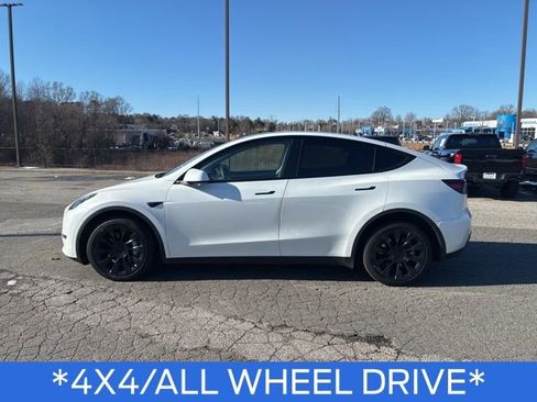 Used 2023 Tesla Model Y Long Range image 6