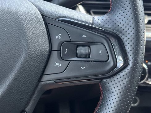 Used 2024 Chevrolet Trax RS w/ Driver Confidence Package FWD image 20