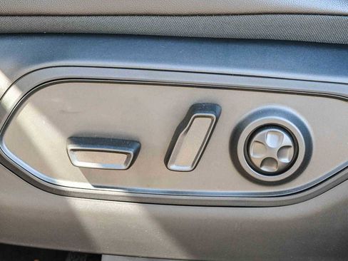 New 2025 Jeep Grand Cherokee Limited image 31