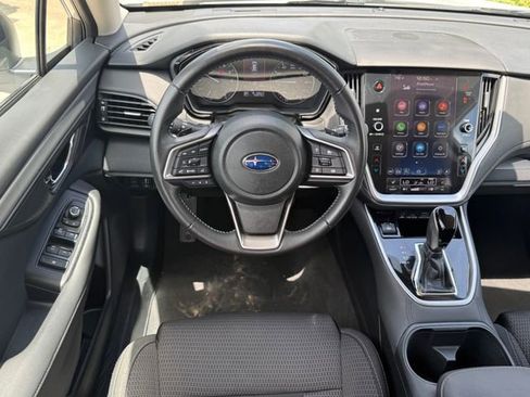 Used 2025 Subaru Outback Premium AWD/4WD image 24