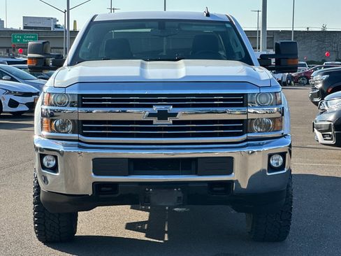 Used 2016 Chevrolet Silverado 2500 LT w/ LT Convenience Package image 9