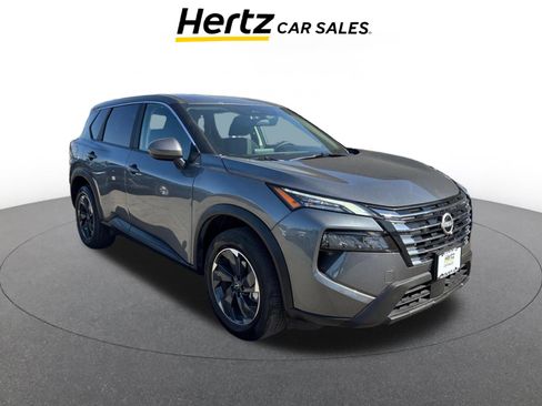 Used 2025 Nissan Rogue SV image 1