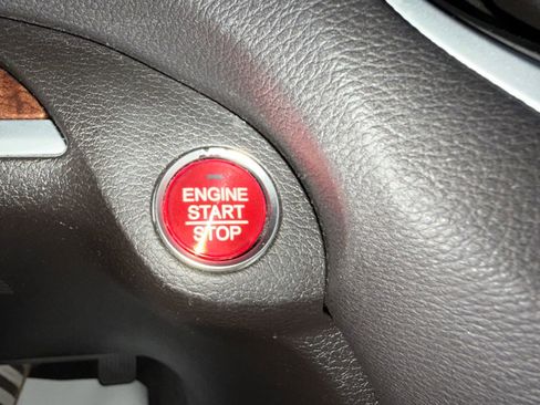 Used 2018 Acura TLX V6 w/ Technology Package image 19