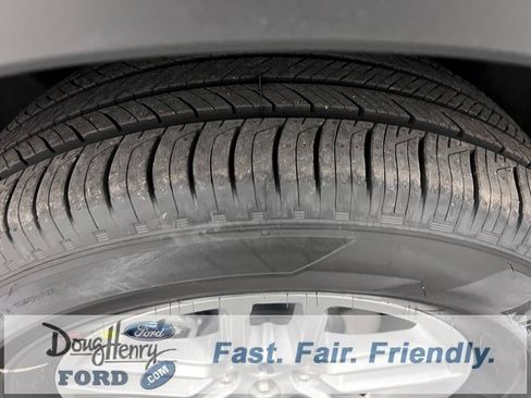 New 2026 Ford Explorer Active image 14