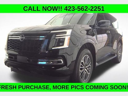 Used 2025 Nissan Armada SL w/ Captain's Chari Seat Package AWD/4WD image 1