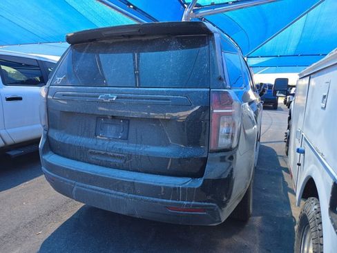 Certified 2024 Chevrolet Tahoe LT w/ Luxury Package AWD/4WD image 4