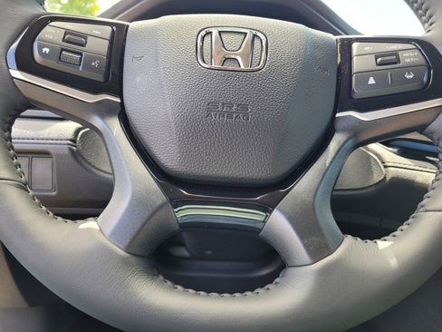 New 2026 Honda Odyssey Touring image 12