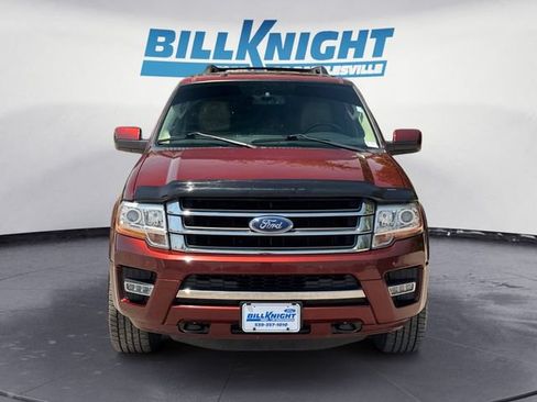 Used 2015 Ford Expedition EL Limited w/ Equipment Group 301A AWD/4WD image 8