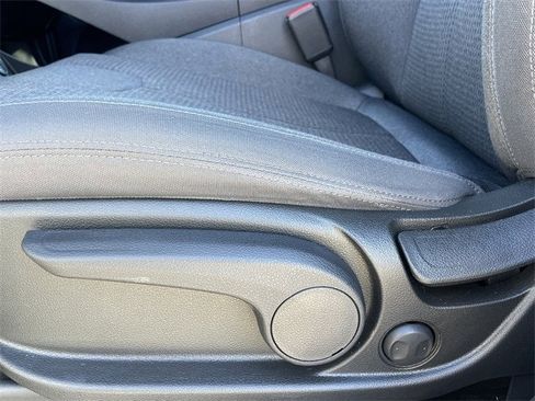 Used 2023 Hyundai Santa Fe SE image 23