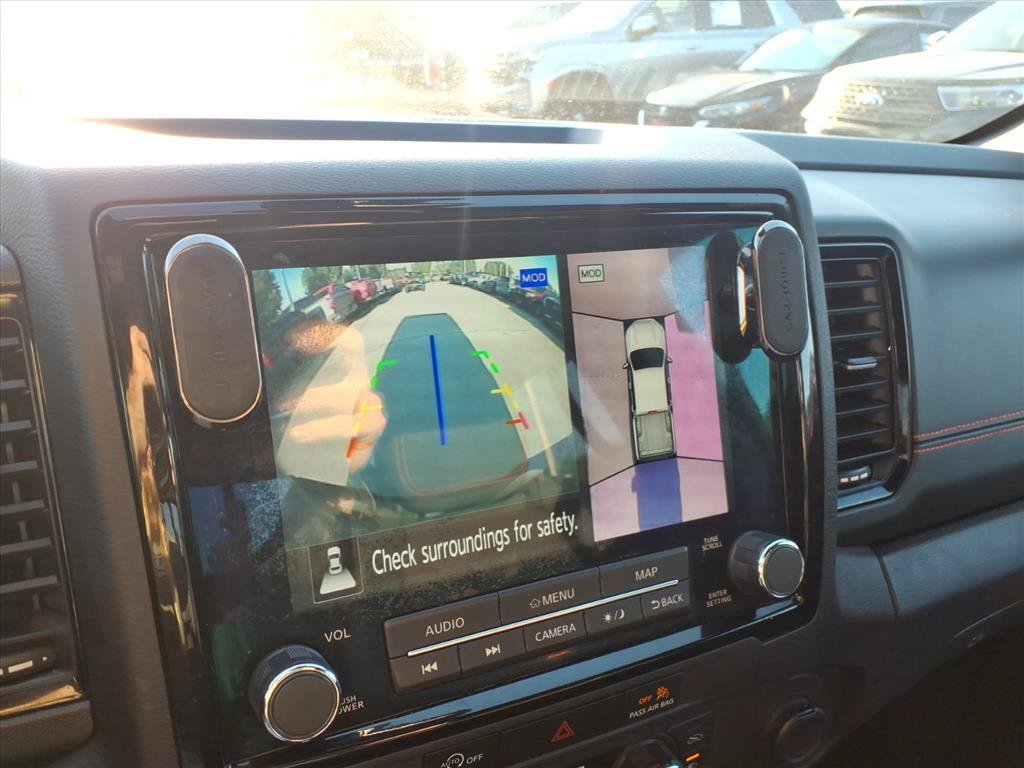Used 2024 Nissan Frontier Pro-X w/ Pro Convenience Package RWD image 23