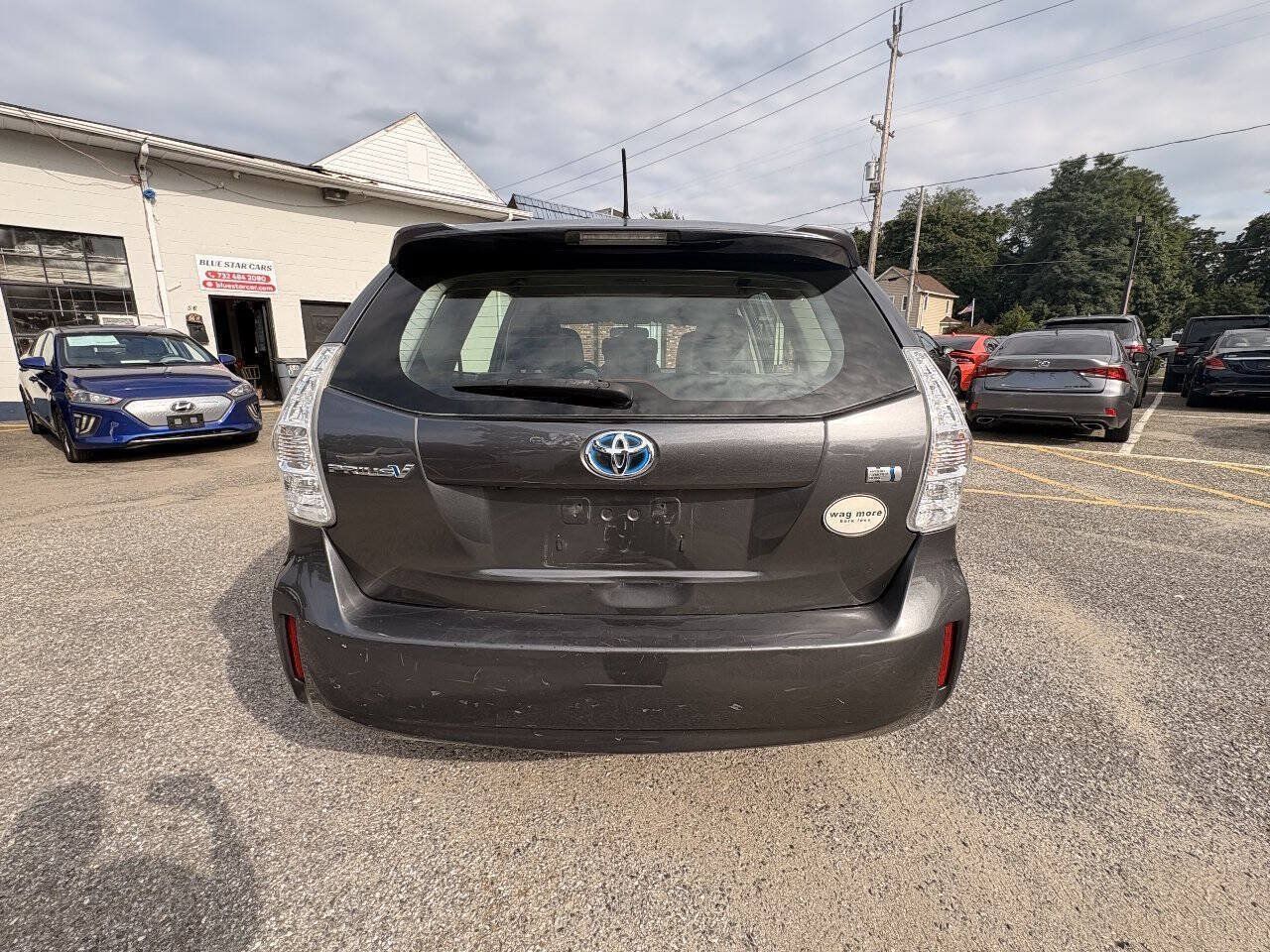 Used 2012 Toyota Prius V Five FWD image 9