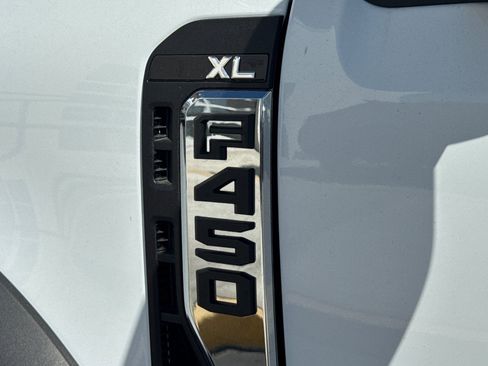 New 2025 Ford F450 XL w/ XL Chrome Package image 22