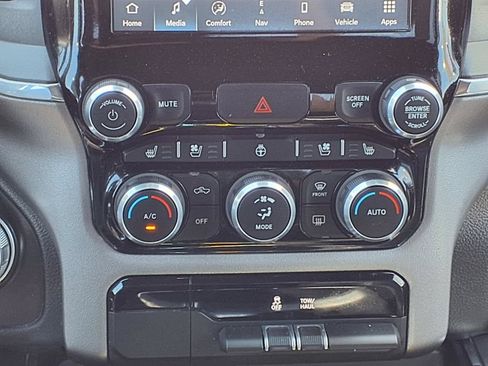 Used 2024 RAM 1500 Laramie RWD image 16