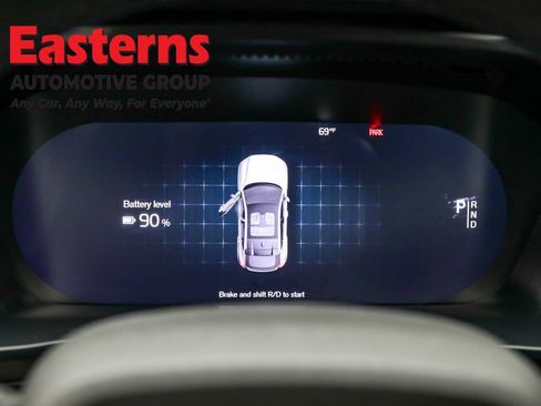 Used 2023 Volvo C40 P8 Recharge Plus w/ Climate Package image 27