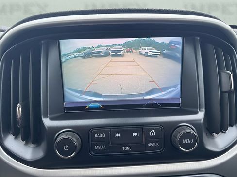 Used 2018 GMC Canyon SLE w/ SLE Convenience Package RWD image 17