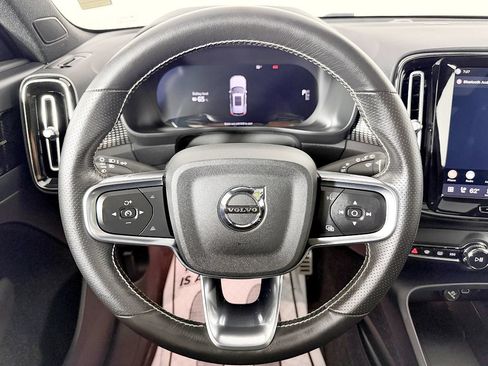 Used 2021 Volvo XC40 P8 Recharge w/ Advanced Package AWD/4WD image 56