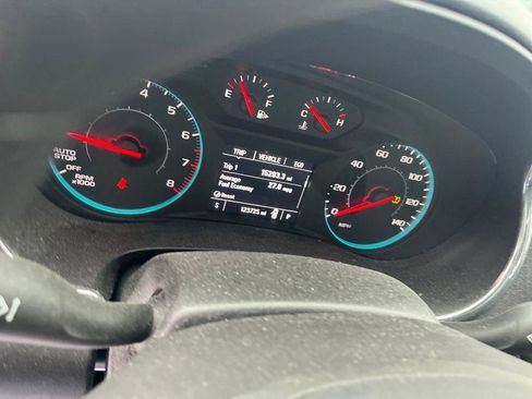 Used 2019 Chevrolet Malibu LT image 9